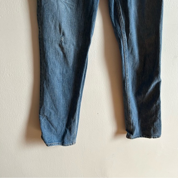 ** Sold **  Abercrombie & Fitch Ultra High Rise Criss Cross Waist Jeans - Picture 4 of 12